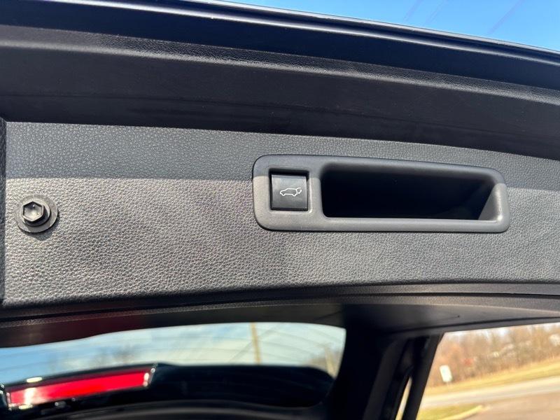 Toyota Highlander Hybrid XLE 2022