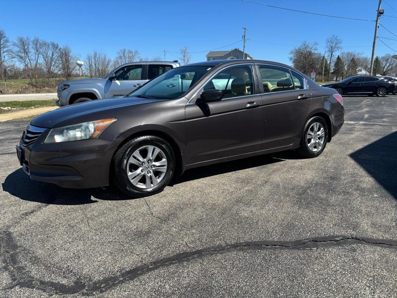 Honda Accord LX-P Sedan AT 2011