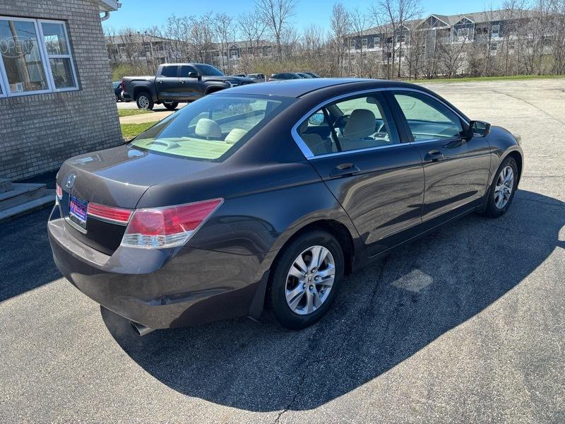 Honda Accord LX-P Sedan AT 2011