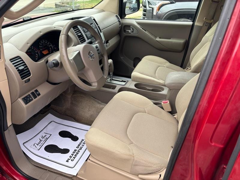 Nissan Frontier SE Crew Cab 2WD 2010