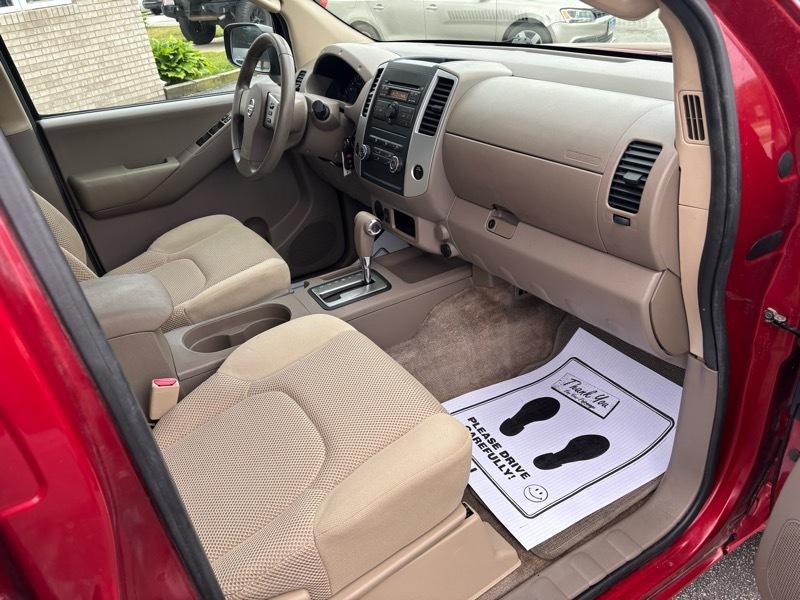 Nissan Frontier SE Crew Cab 2WD 2010