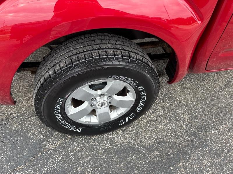 Nissan Frontier SE Crew Cab 2WD 2010