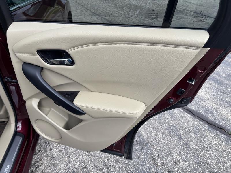 Acura RDX 6-Spd AT AWD w/ Technology Package 2016