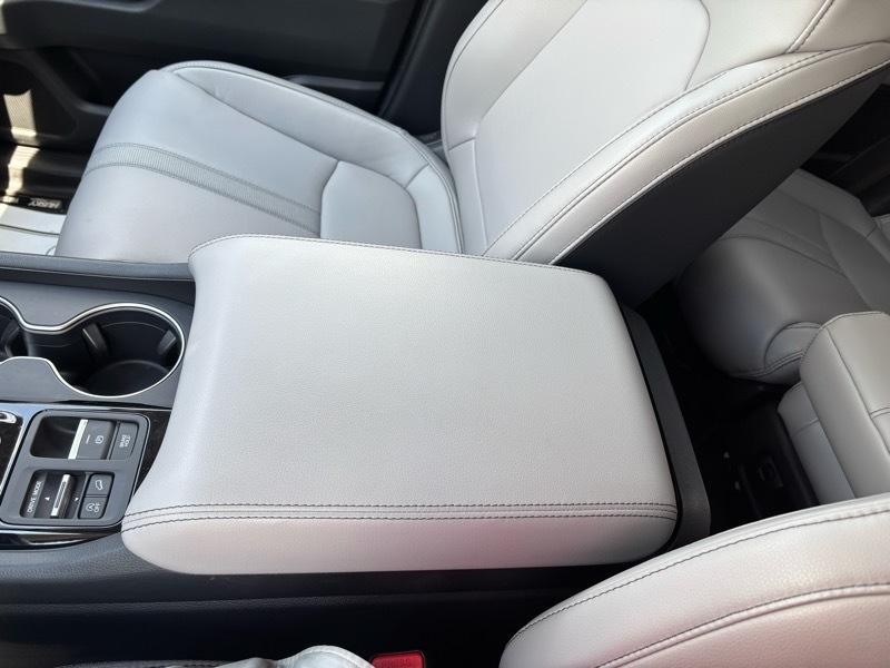 Honda Pilot Touring AWD 2025