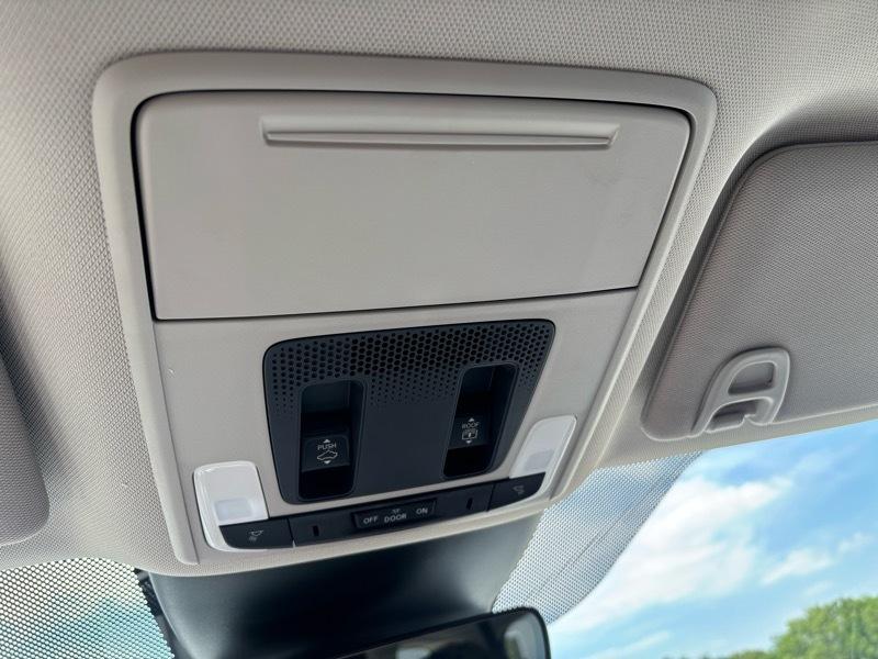 Honda Pilot Touring AWD 2025