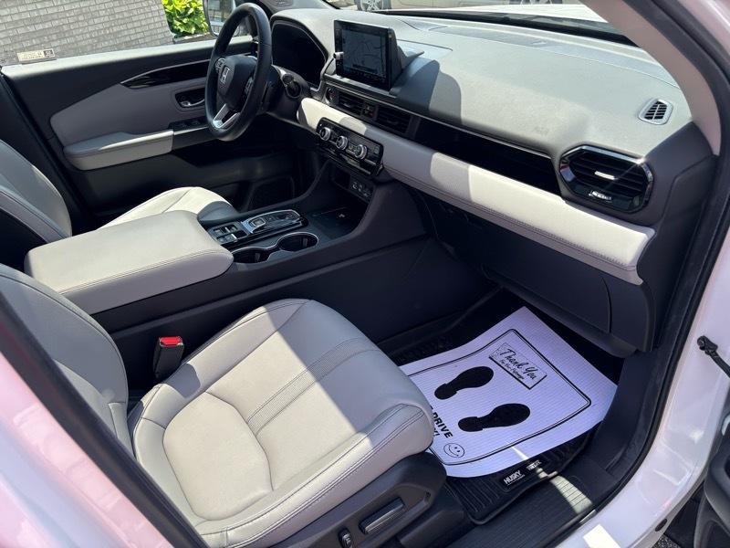 Honda Pilot Touring AWD 2025