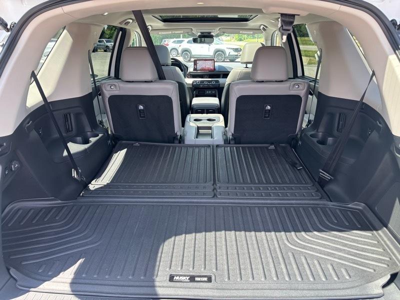 Honda Pilot Touring AWD 2025