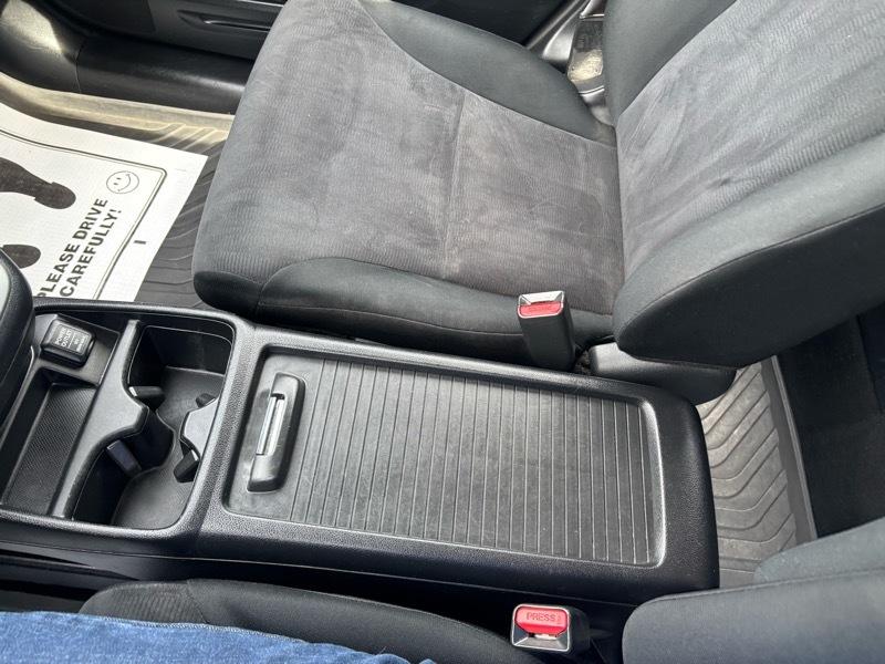 Honda CR-V LX 2WD 5-Speed AT 2013