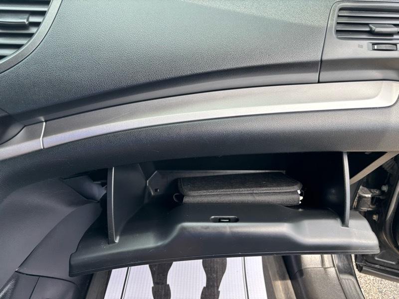 Honda CR-V LX 2WD 5-Speed AT 2013