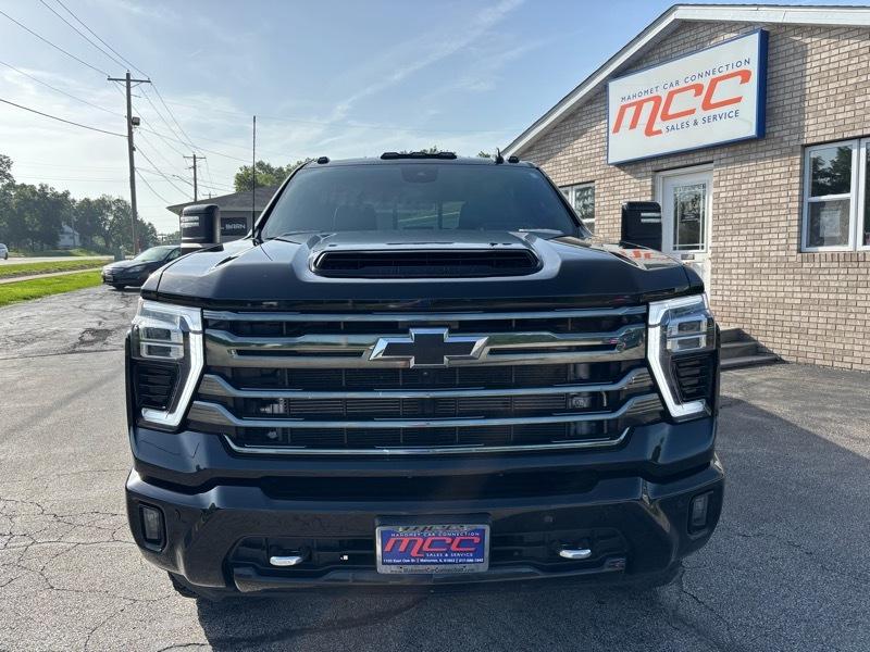 Chevrolet Silverado 2500HD High Country Crew Cab Long Box 4WD 2024