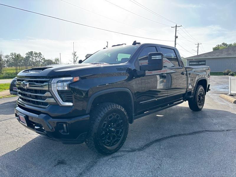 Chevrolet Silverado 2500HD High Country Crew Cab Long Box 4WD 2024
