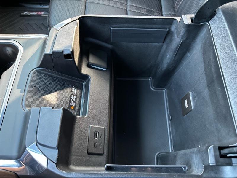Chevrolet Silverado 2500HD High Country Crew Cab Long Box 4WD 2024