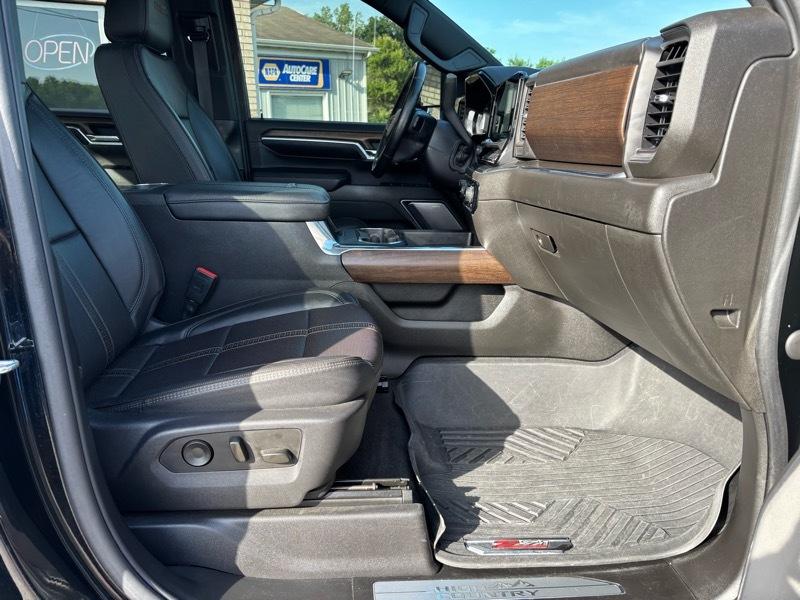 Chevrolet Silverado 2500HD High Country Crew Cab Long Box 4WD 2024