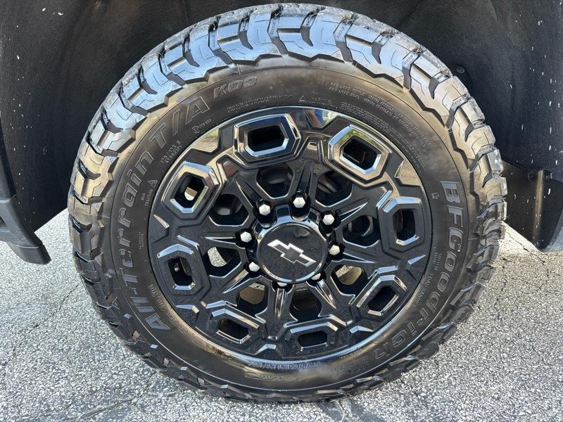 Chevrolet Silverado 2500HD High Country Crew Cab Long Box 4WD 2024