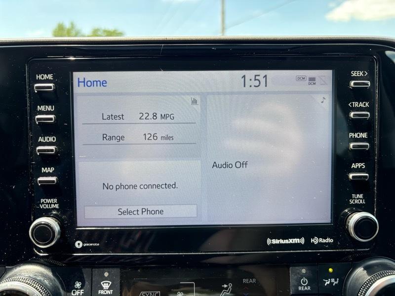 Toyota Highlander XLE FWD V6 2021