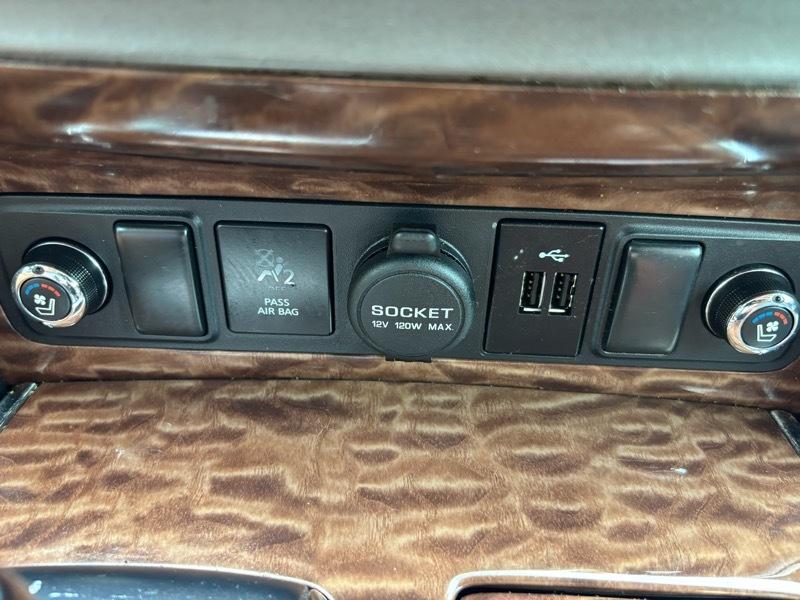 Nissan Armada Platinum AWD 2020