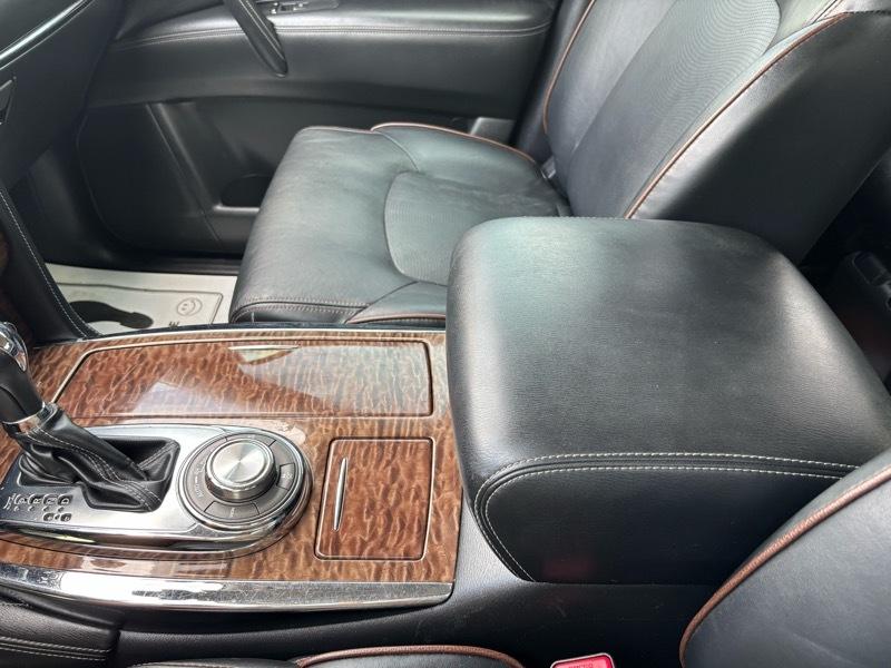 Nissan Armada Platinum AWD 2020