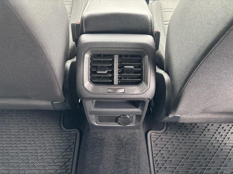 Volkswagen Tiguan S 2022