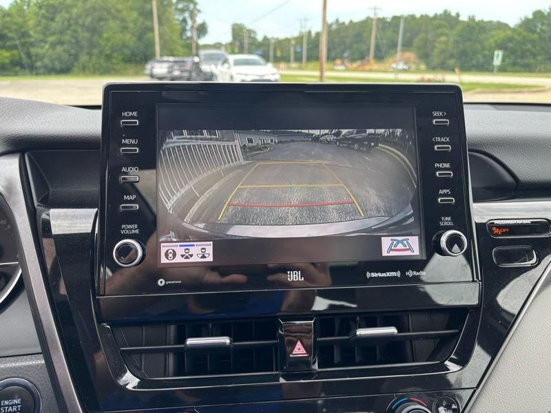 Toyota Camry XLE Auto (Natl) 2021