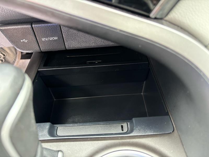 Toyota Camry XLE Auto (Natl) 2021