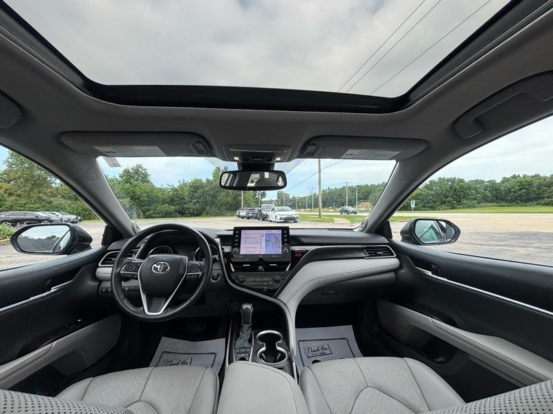 Toyota Camry XLE Auto (Natl) 2021