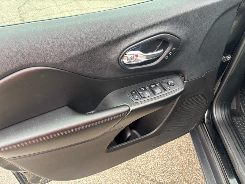 Jeep Cherokee Trailhawk 4WD 2019