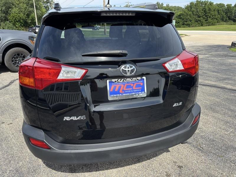 Toyota RAV4 XLE FWD 2015