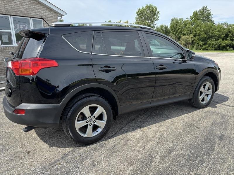Toyota RAV4 XLE FWD 2015