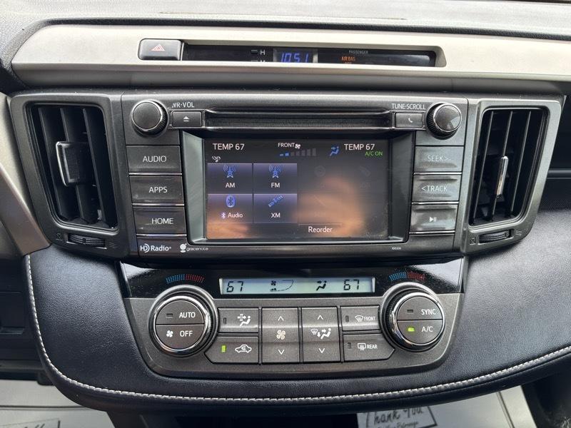 Toyota RAV4 XLE FWD 2015