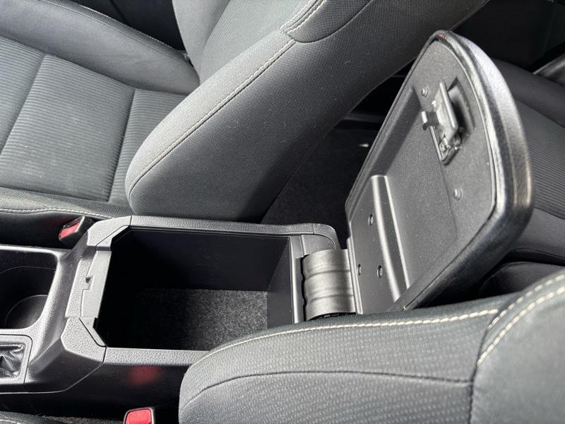 Toyota RAV4 XLE FWD 2015