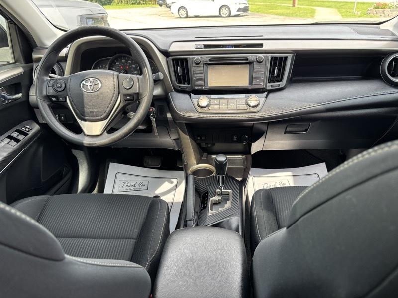 Toyota RAV4 XLE FWD 2015
