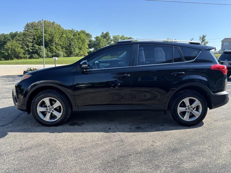 Toyota RAV4 XLE FWD 2015