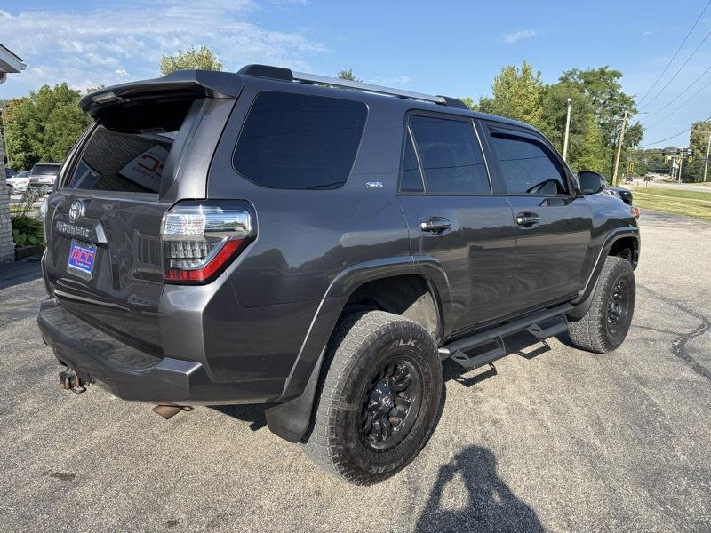 Toyota 4Runner SR5 Premium 4WD 2021