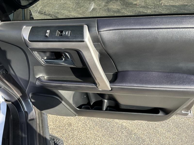Toyota 4Runner SR5 Premium 4WD 2021