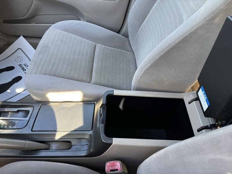 Toyota Camry LE 2005