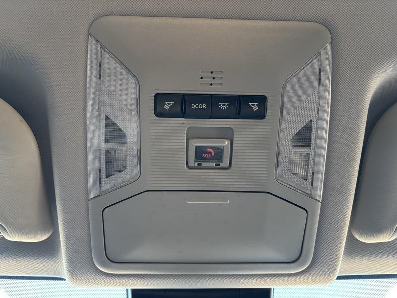 Toyota RAV4 LE 2021