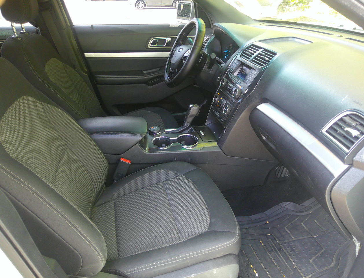 Ford Explorer 4WD 4dr XLT 2016 Ford Explorer 4WD 4dr XLT 2016
