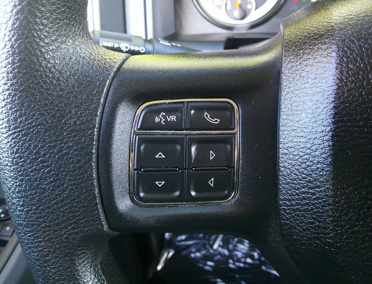 RAM 1500 Classic Tradesman 4x2 Reg Cab 8' Box 2019 RAM 1500 Classic Tradesman 4x2 Reg Cab 8' Box 2019