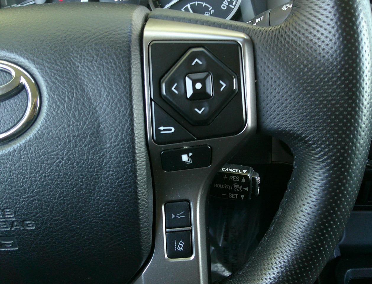 Toyota Tacoma 4WD TRD Off Road Double Cab 5' Bed V6 MT (Natl) 2023 Toyota Tacoma 4WD TRD Off Road Double Cab 5' Bed V6 MT (Natl) 2023