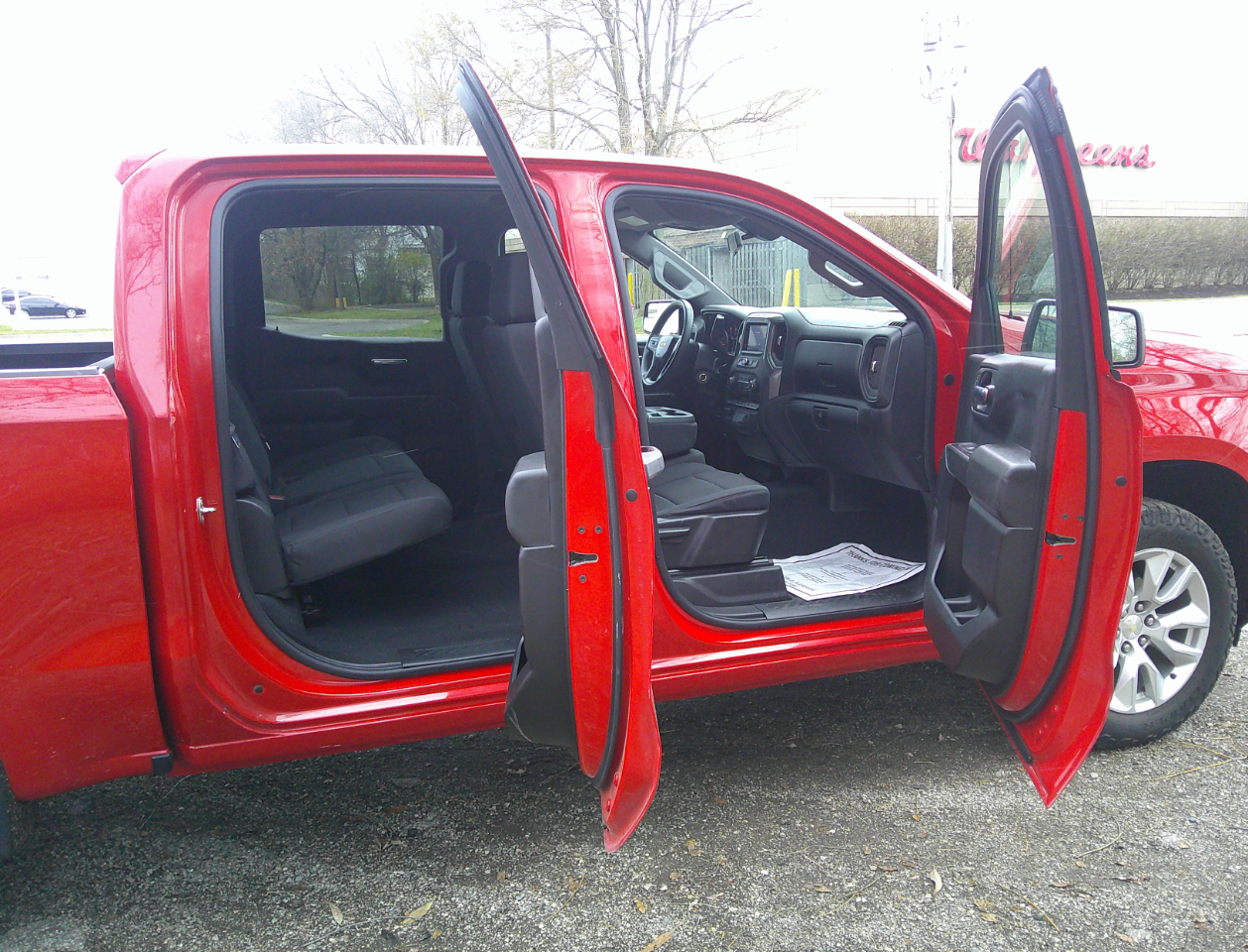 Chevrolet Silverado 1500 4WD Crew Cab 147" Custom 2020