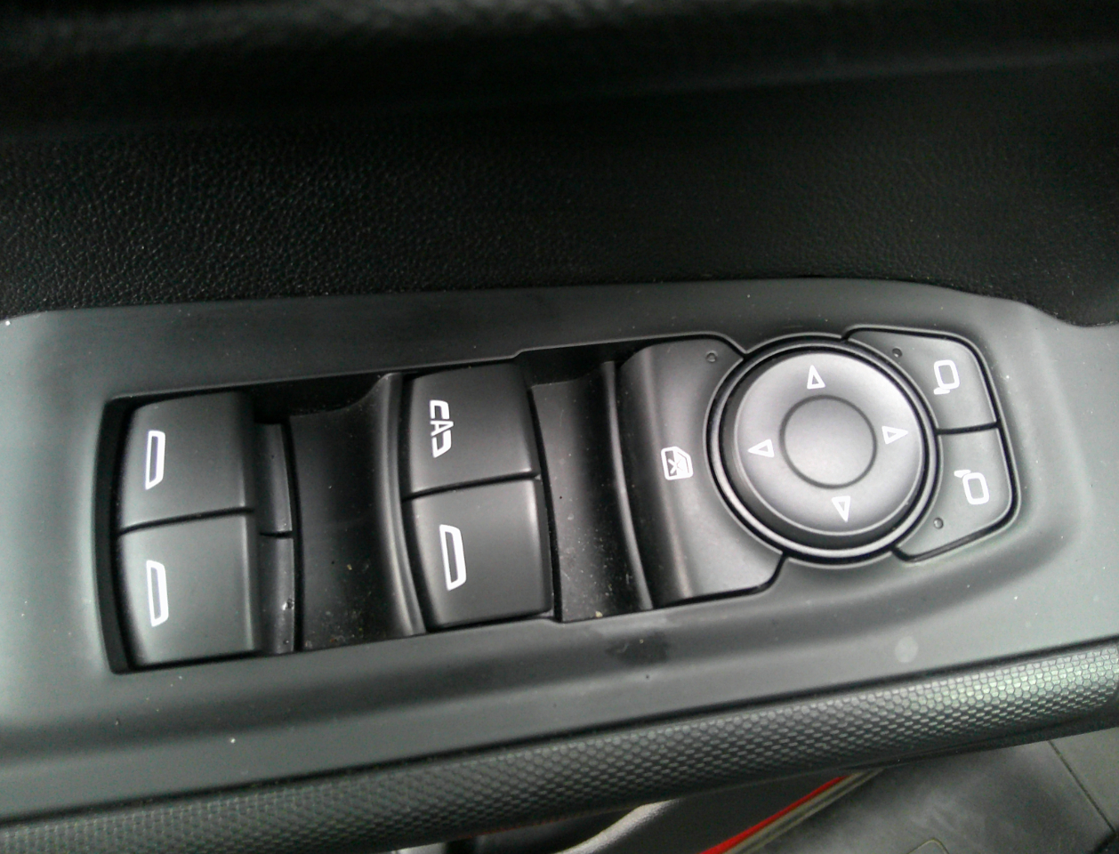 Chevrolet Silverado 1500 4WD Crew Cab 147" Custom 2020