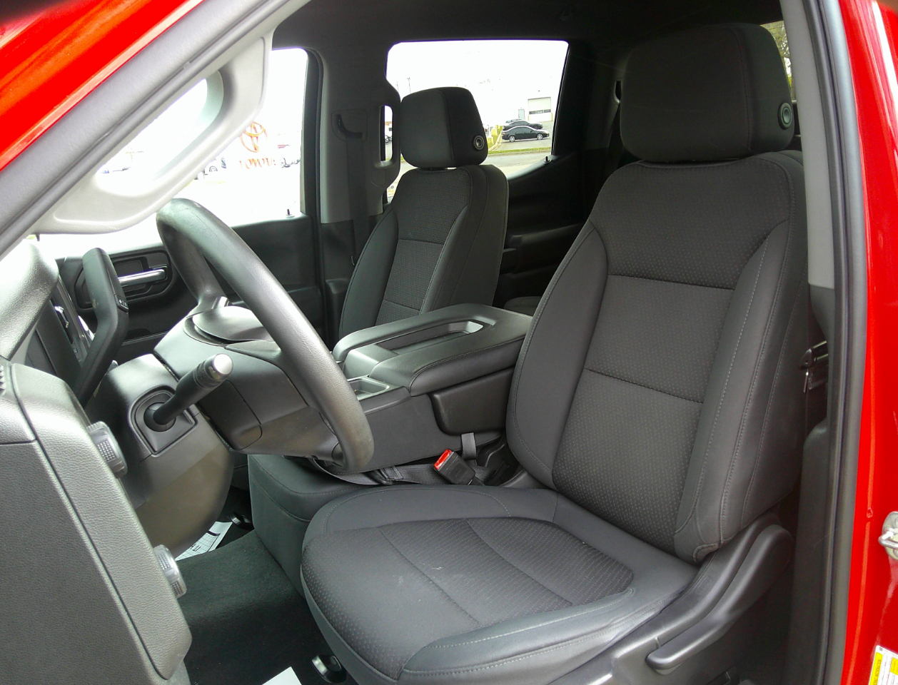 Chevrolet Silverado 1500 4WD Crew Cab 147" Custom 2020