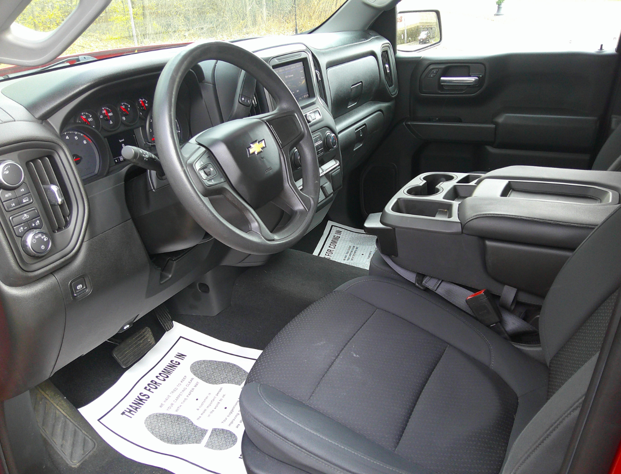 Chevrolet Silverado 1500 4WD Crew Cab 147" Custom 2020