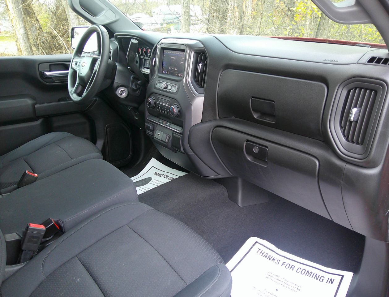 Chevrolet Silverado 1500 4WD Crew Cab 147" Custom 2020