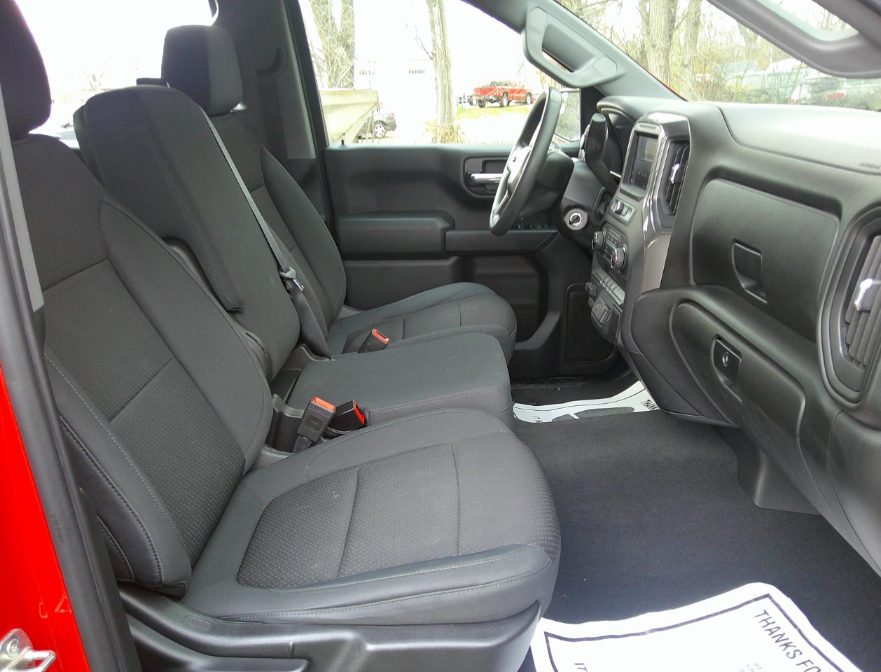 Chevrolet Silverado 1500 4WD Crew Cab 147" Custom 2020