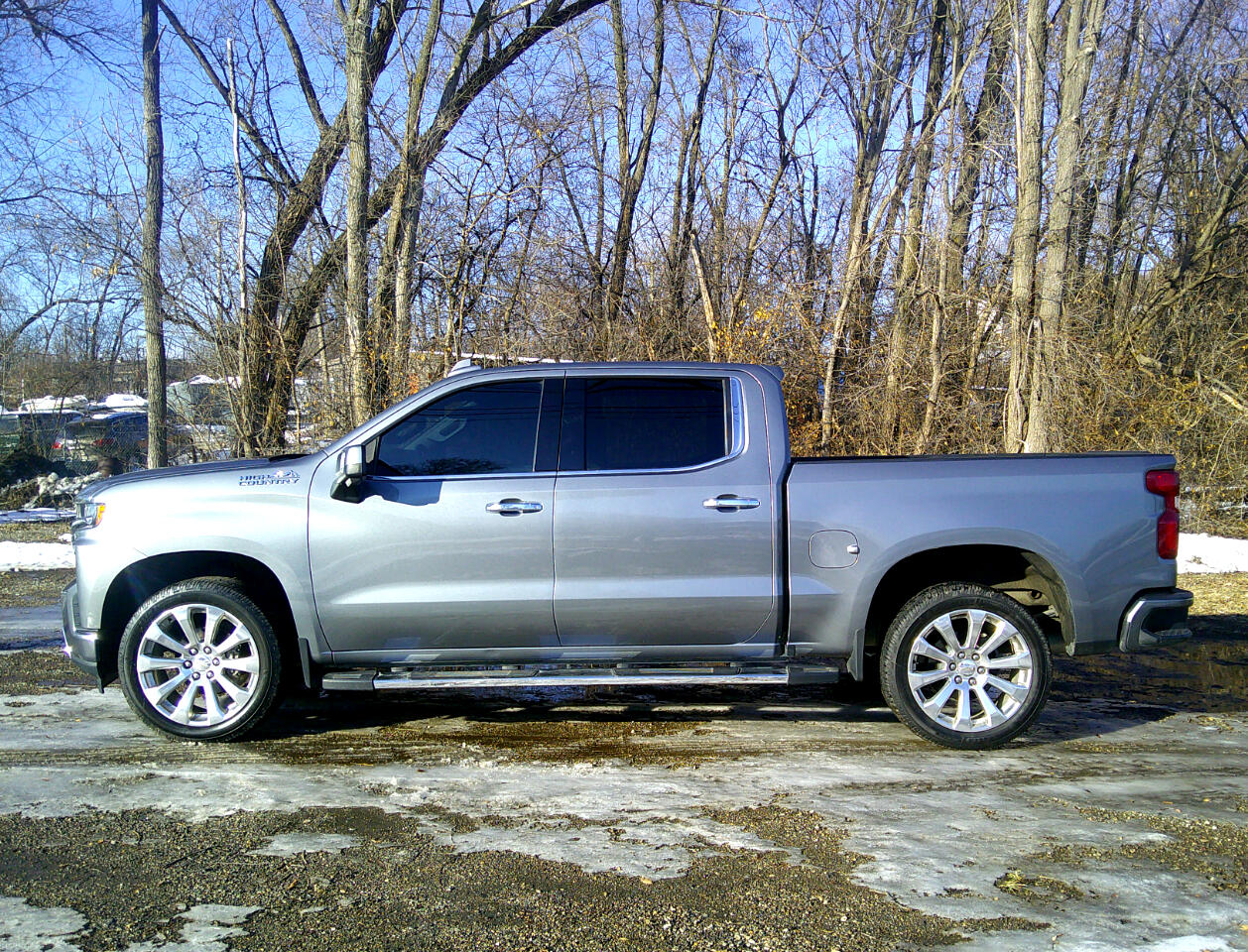 Chevrolet Silverado 1500 4WD Crew Cab 147" High Country 2021
