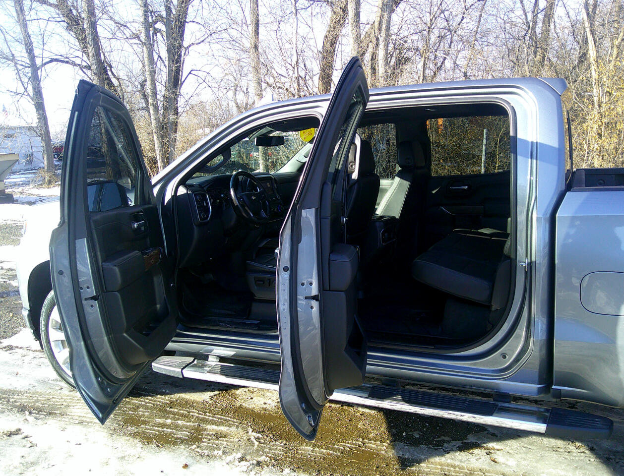 Chevrolet Silverado 1500 4WD Crew Cab 147" High Country 2021