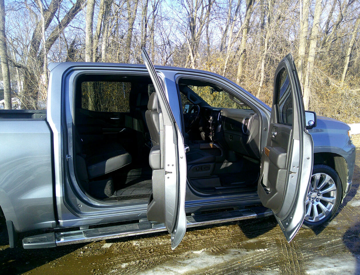 Chevrolet Silverado 1500 4WD Crew Cab 147" High Country 2021