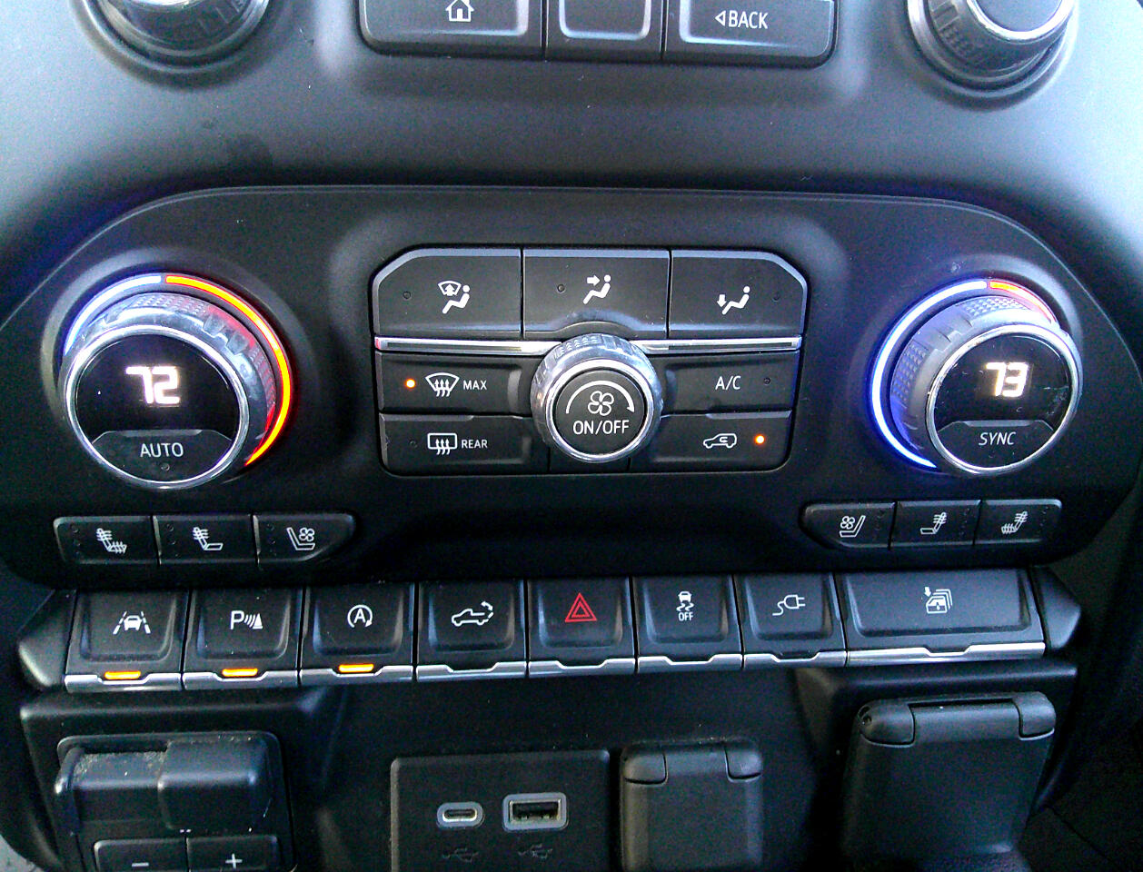 Chevrolet Silverado 1500 4WD Crew Cab 147" High Country 2021