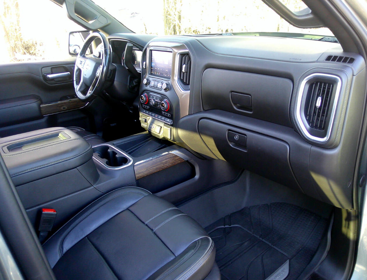 Chevrolet Silverado 1500 4WD Crew Cab 147" High Country 2021